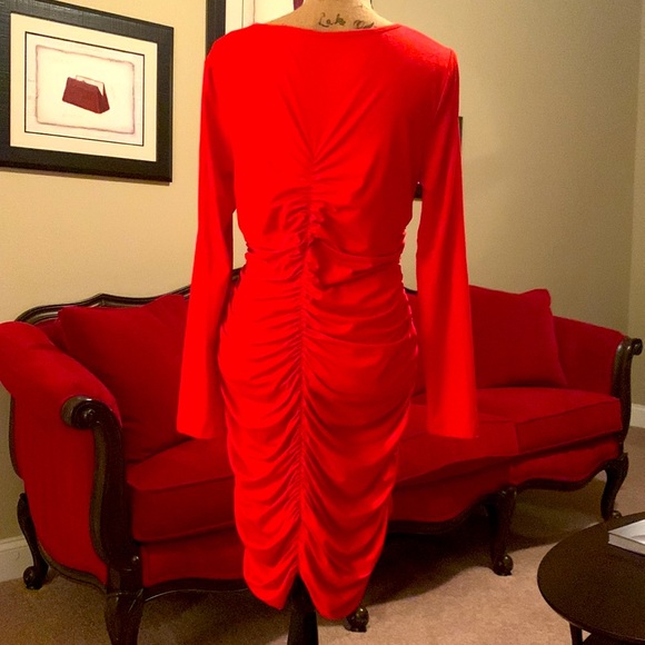 Very Cute Red Party Dress!! 🤩🤩 - Picture 2 of 2